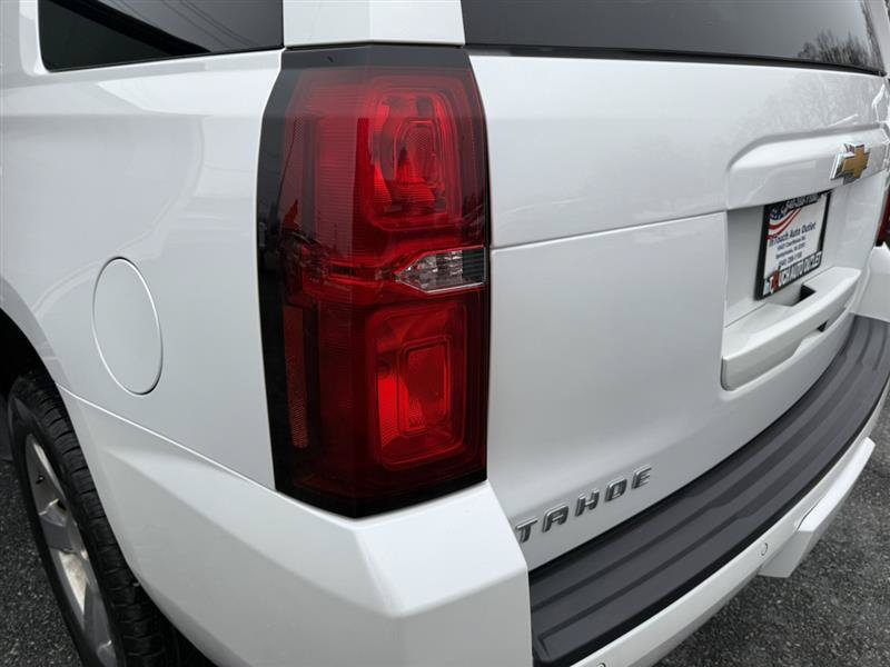 Used 2018 Chevrolet Tahoe LT w/ Luxury Package AWD/4WD image 11