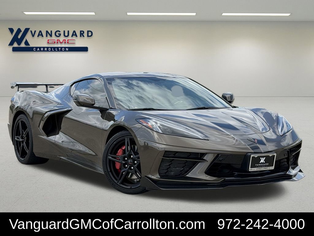 Used 2021 Chevrolet Corvette Stingray Preferred Cpe w/ Z51 Performance Package RWD image 1