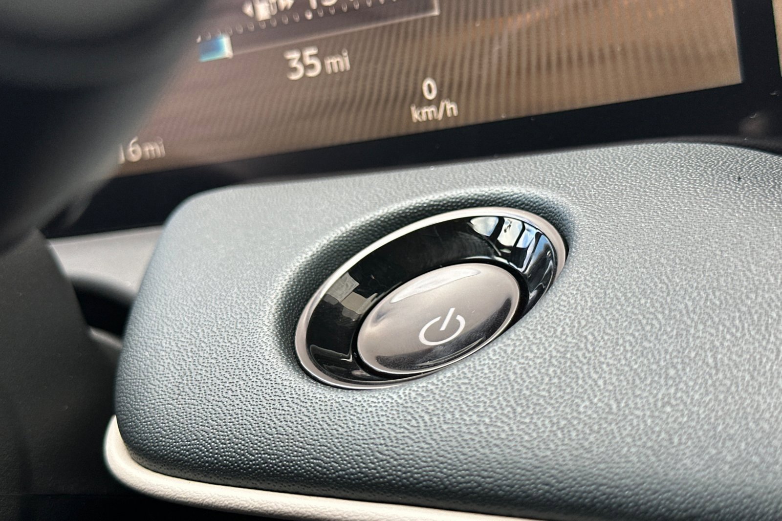 New 2026 Nissan Leaf SV+ w/ Floor Mat Package (SV+) image 19