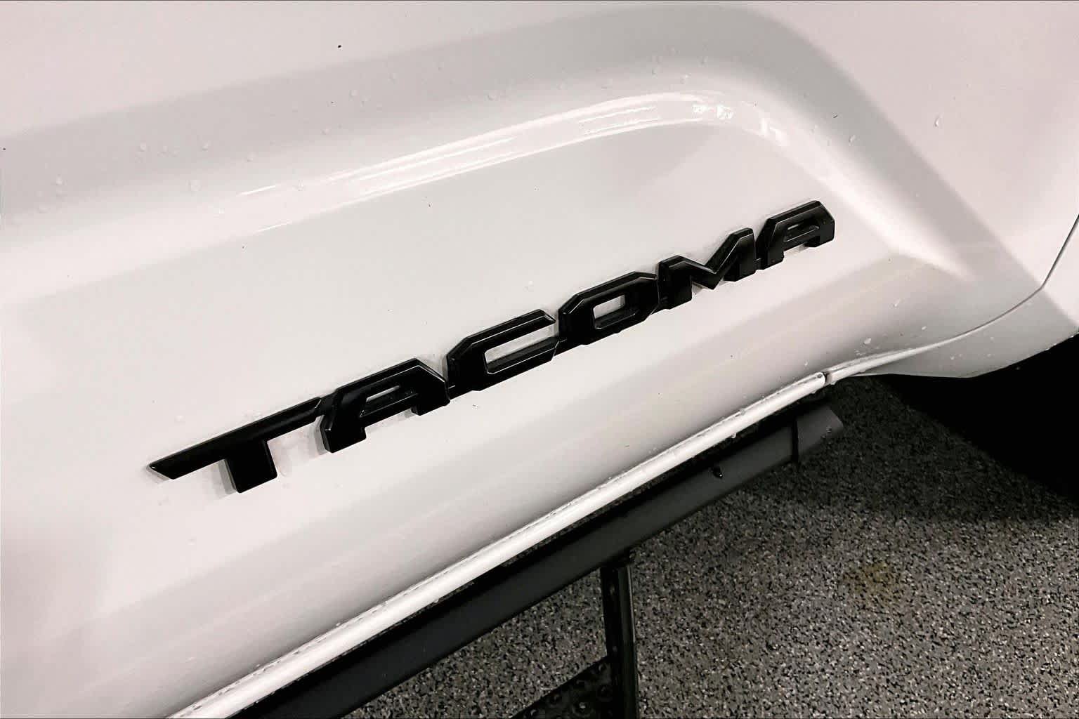 Used 2025 Toyota Tacoma TRD Sport RWD image 10