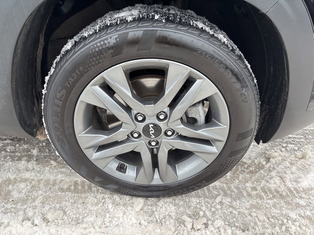 Certified 2023 Kia Seltos LX image 22