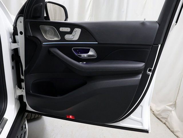 Certified 2026 Mercedes-Benz GLS 450 4MATIC image 39