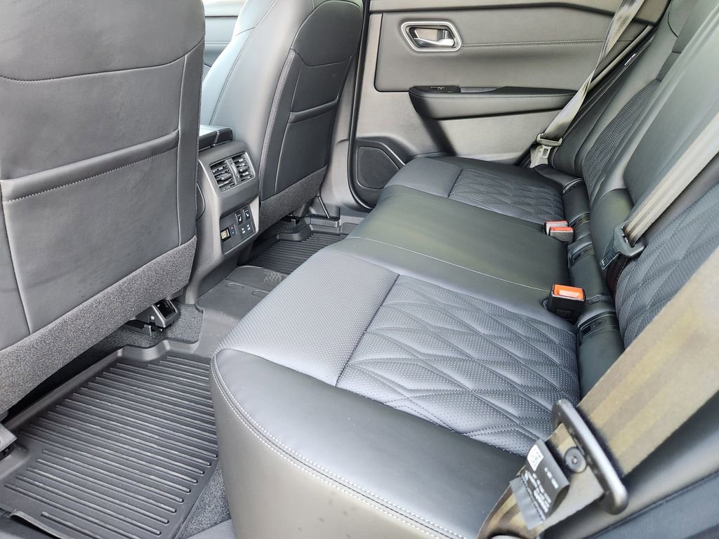New 2026 Nissan Rogue Platinum w/ Platinum Premium Package image 22