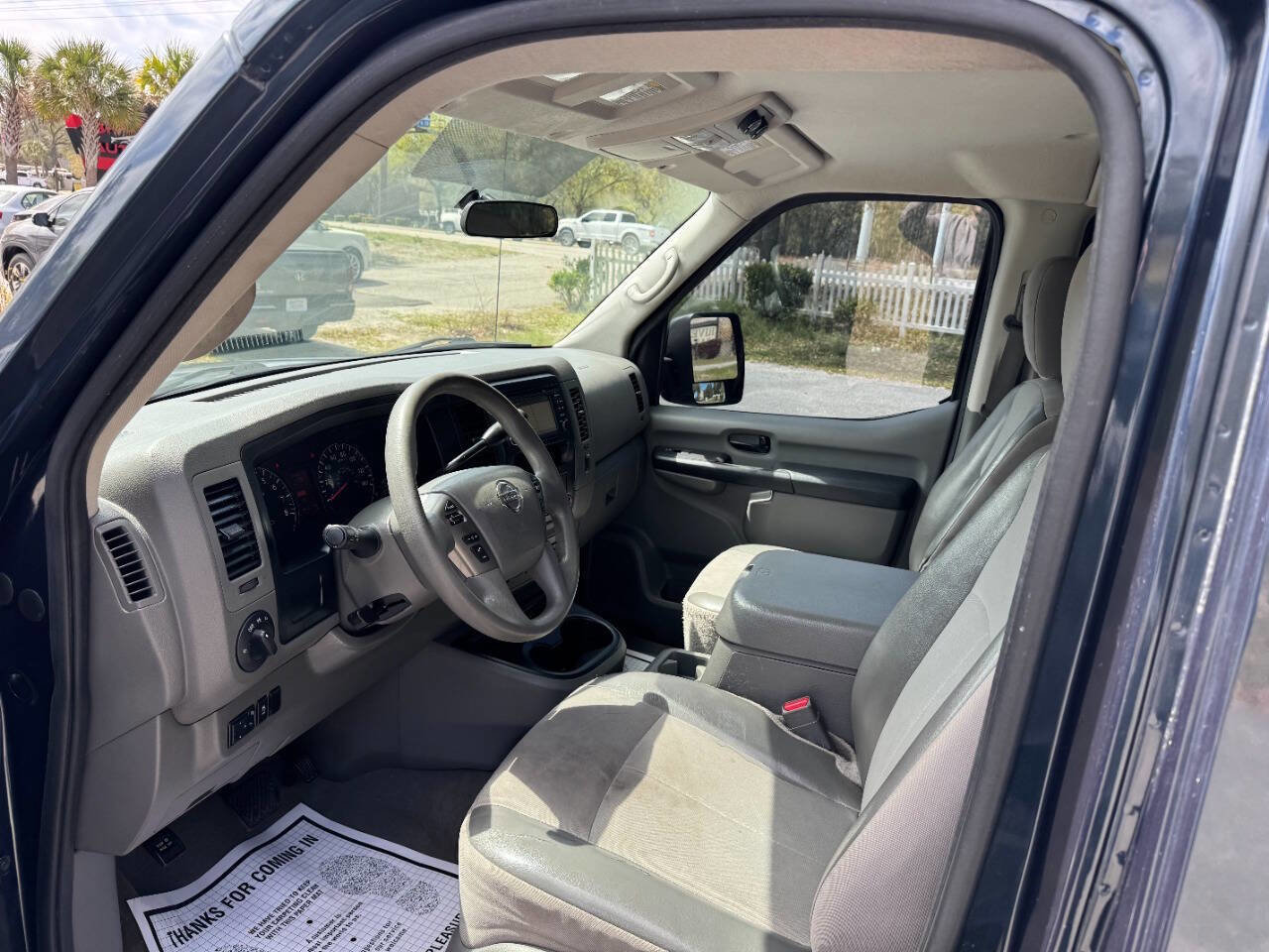 Used 2016 Nissan NV 3500 SV w/ SV Technology Package image 9