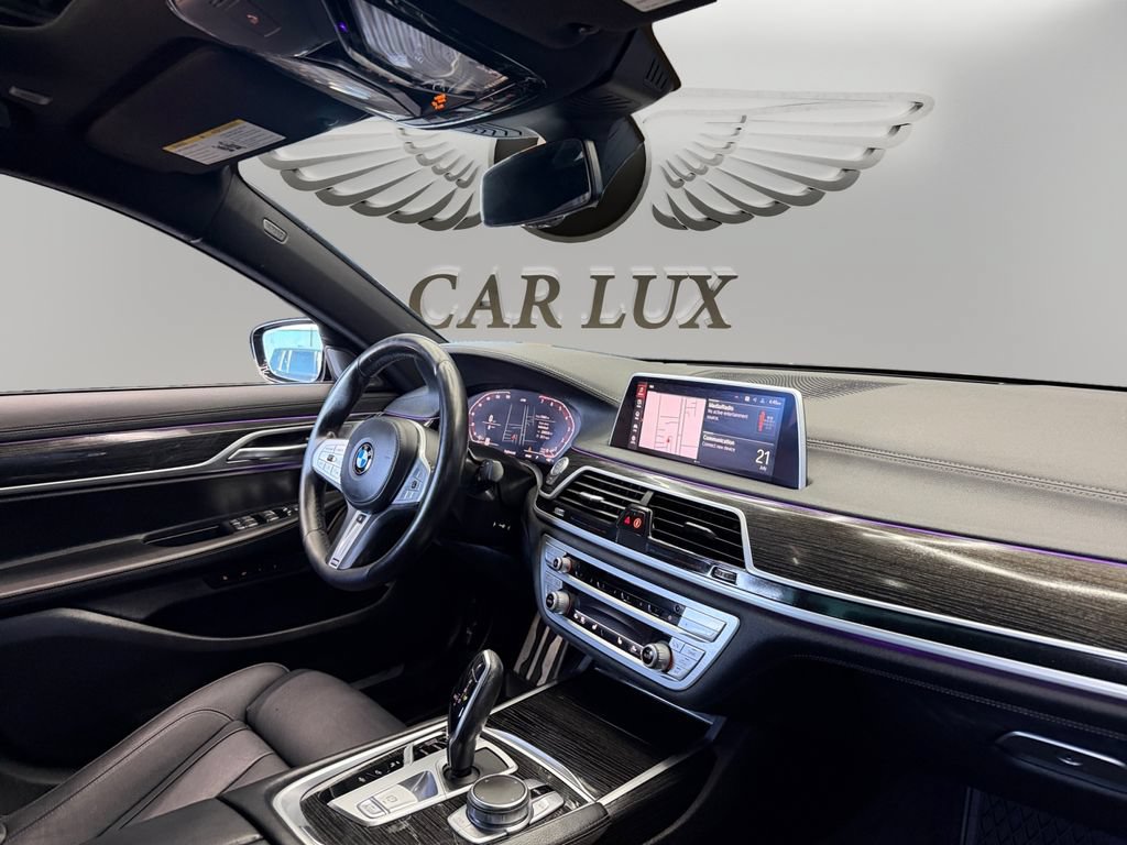 Used 2021 BMW 740i w/ M Sport Package RWD image 17