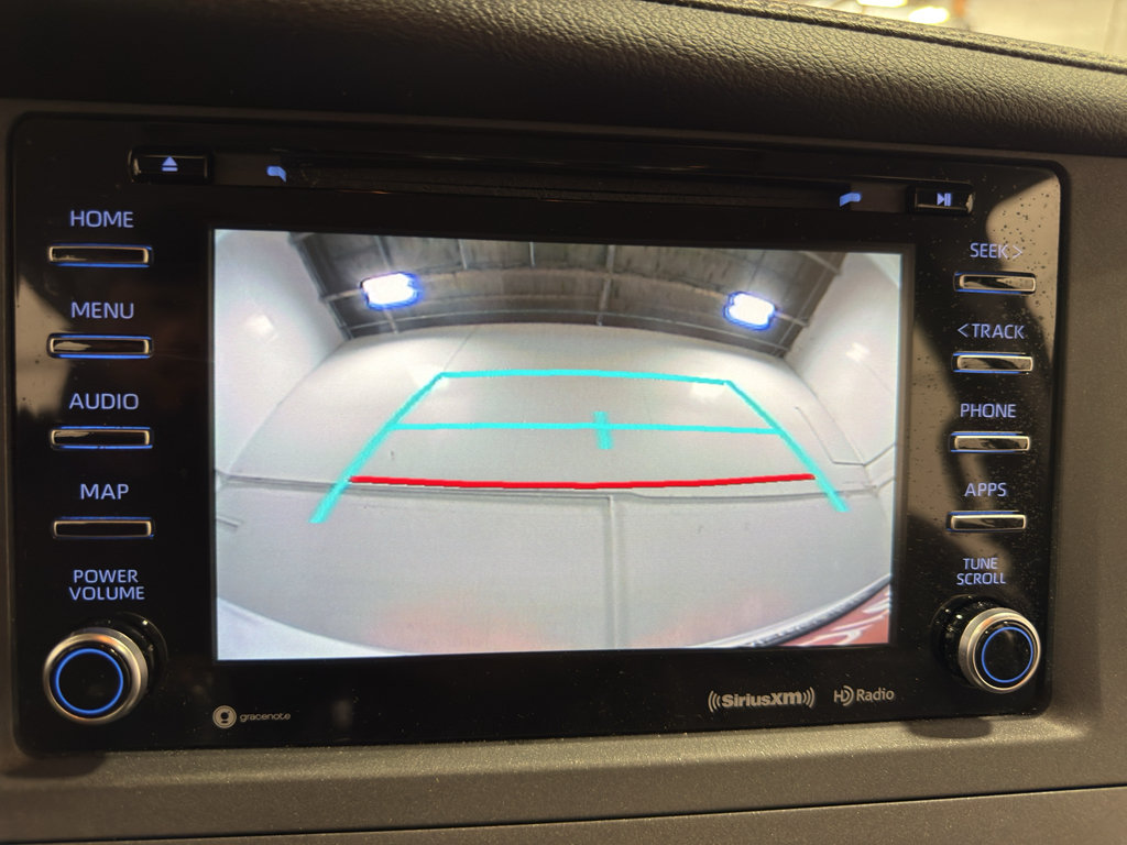 Used 2018 Toyota Sienna SE Premium FWD image 35