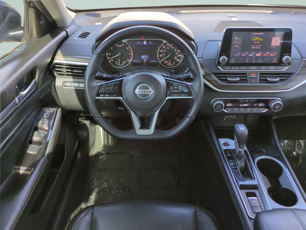 Certified 2020 Nissan Altima 2.0 Platinum image 14