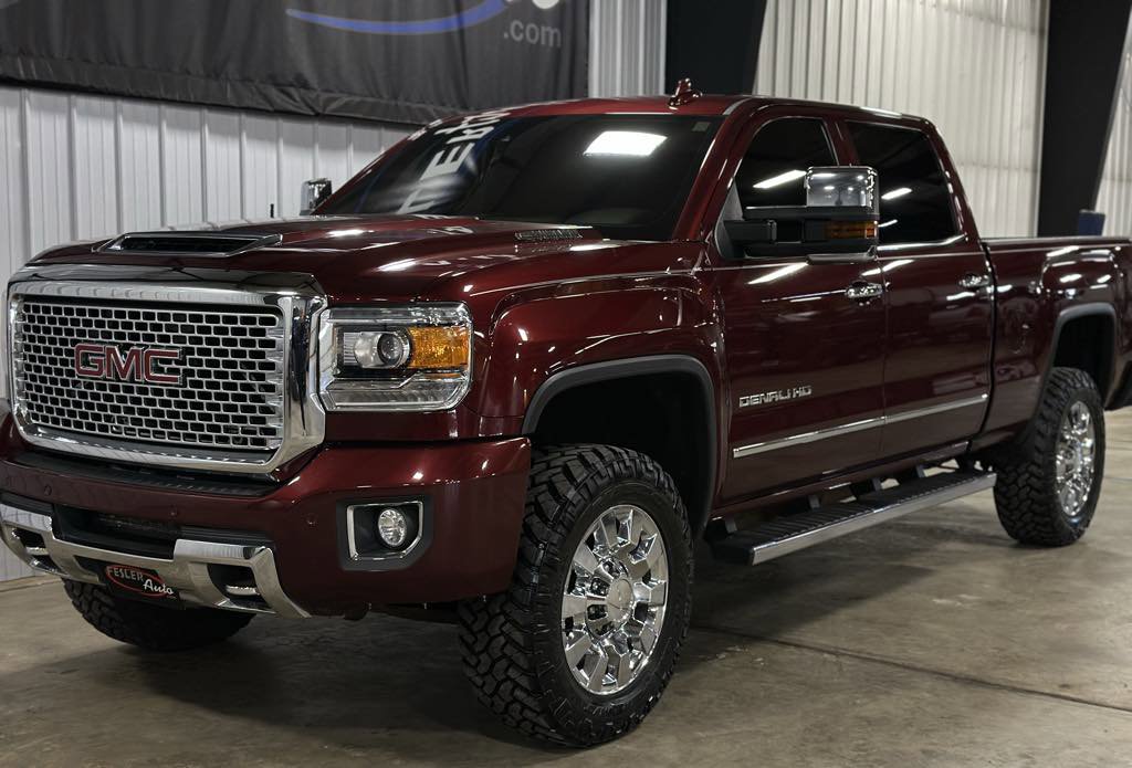 Used 2017 GMC Sierra 2500 Denali w/ Duramax Plus Package image 29