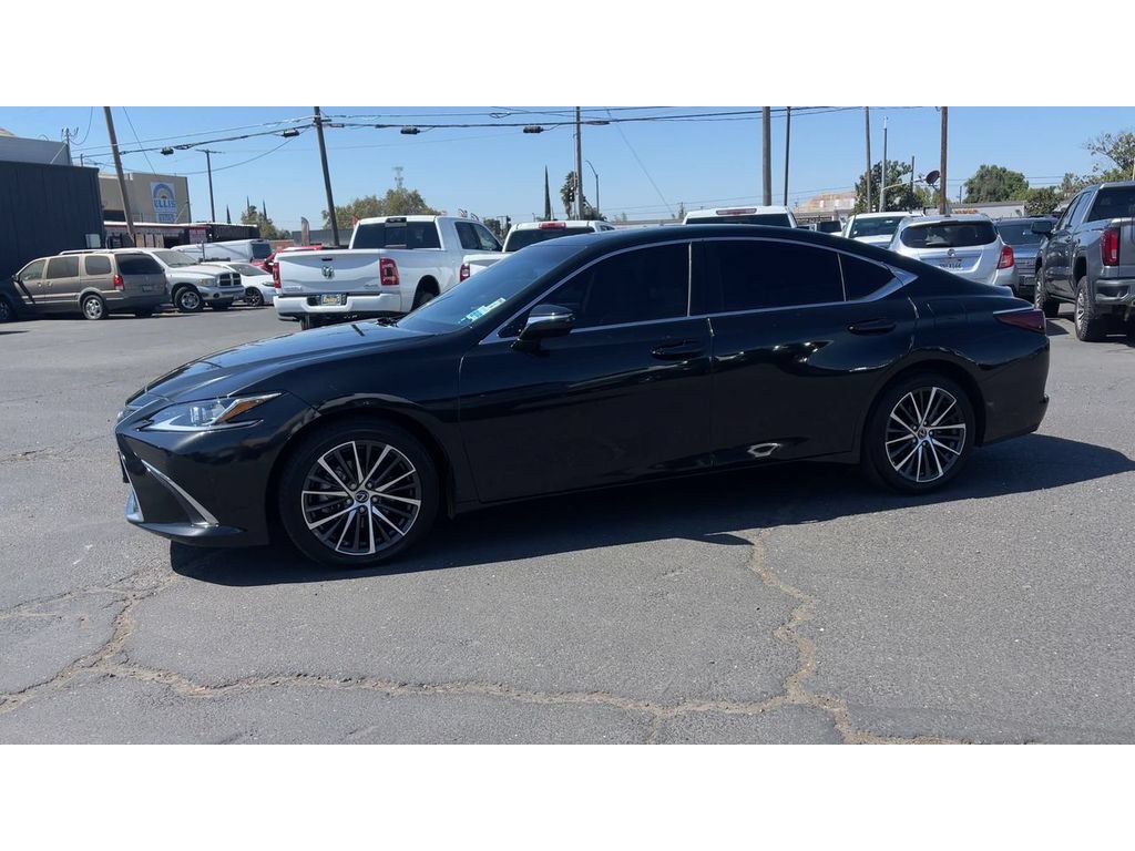 Used 2023 Lexus ES 350 w/ Premium Package FWD image 7