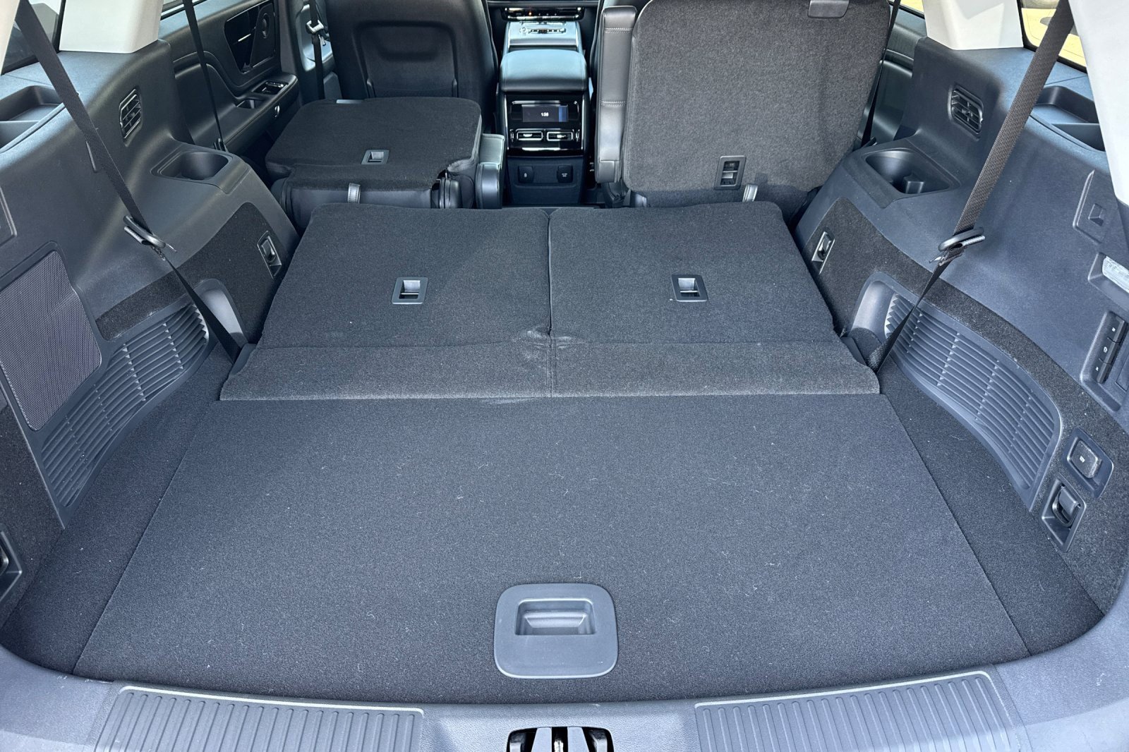 New 2025 Lincoln Aviator 2WD w/ Equipment Group 101A image 15