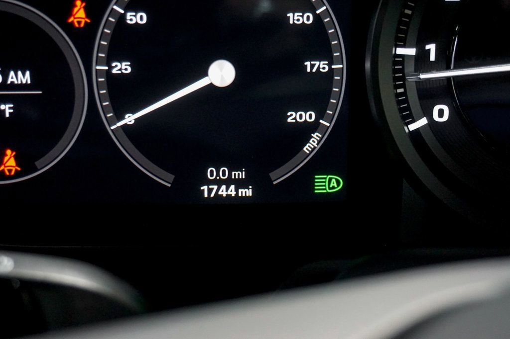 Used 2024 Porsche 911 Coupe image 22