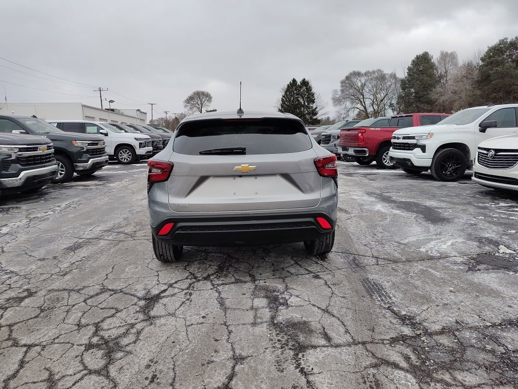 New 2026 Chevrolet Trax LS w/ LS Convenience Package image 4