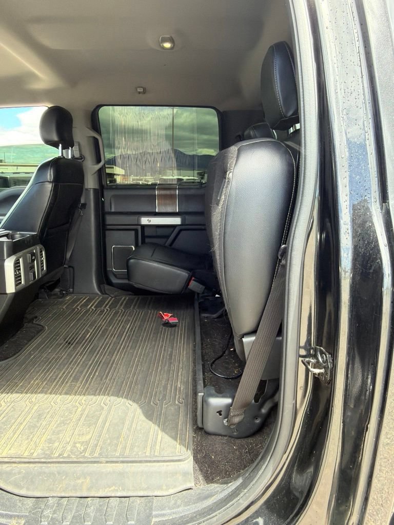Used 2015 Ford F150 Lariat w/ Equipment Group 502A Luxury AWD/4WD image 33