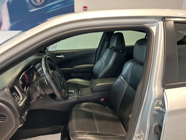 Used 2019 Dodge Charger SXT w/ Plus Group image 14