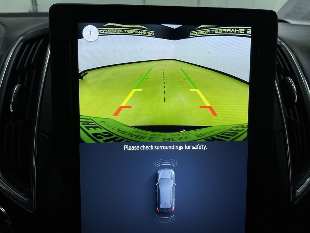 Used 2022 Ford Edge Titanium image 22