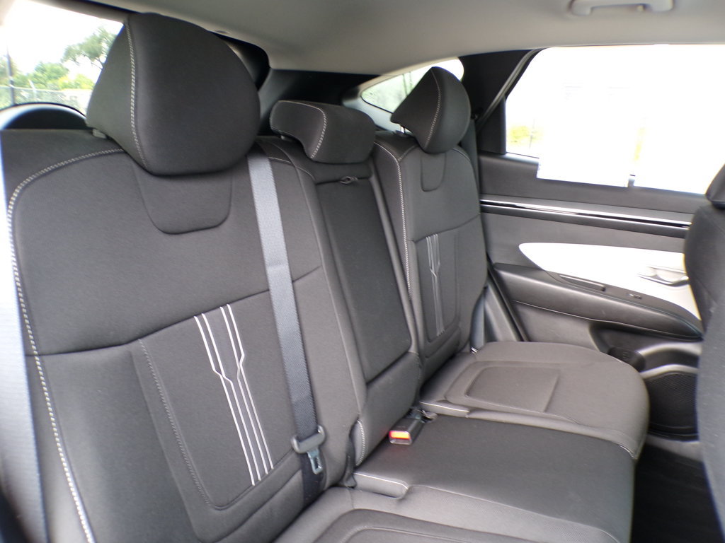 Used 2023 Hyundai Tucson SEL FWD image 17