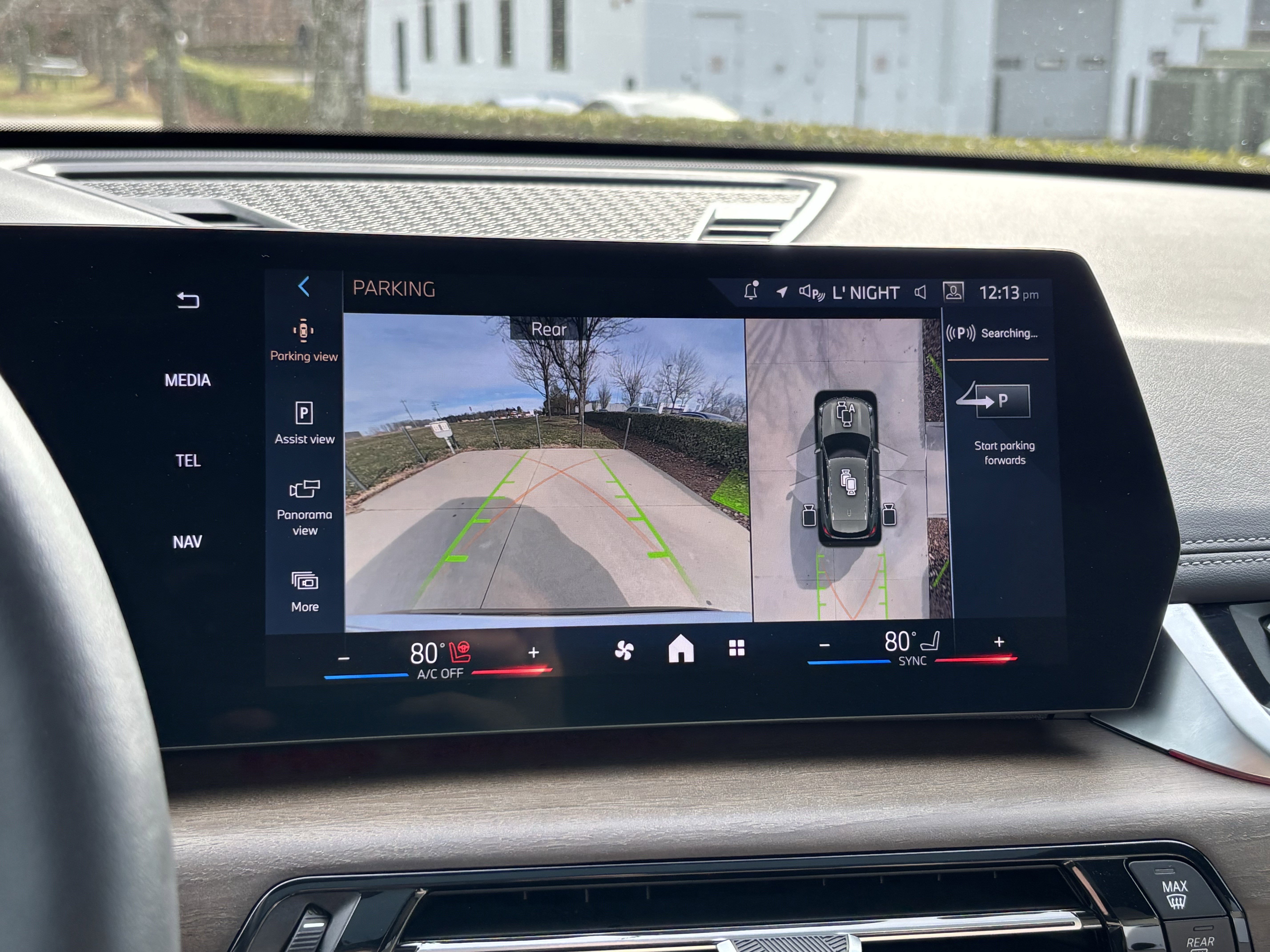 Certified 2025 BMW X1 xDrive28i w/ Technology Package image 23