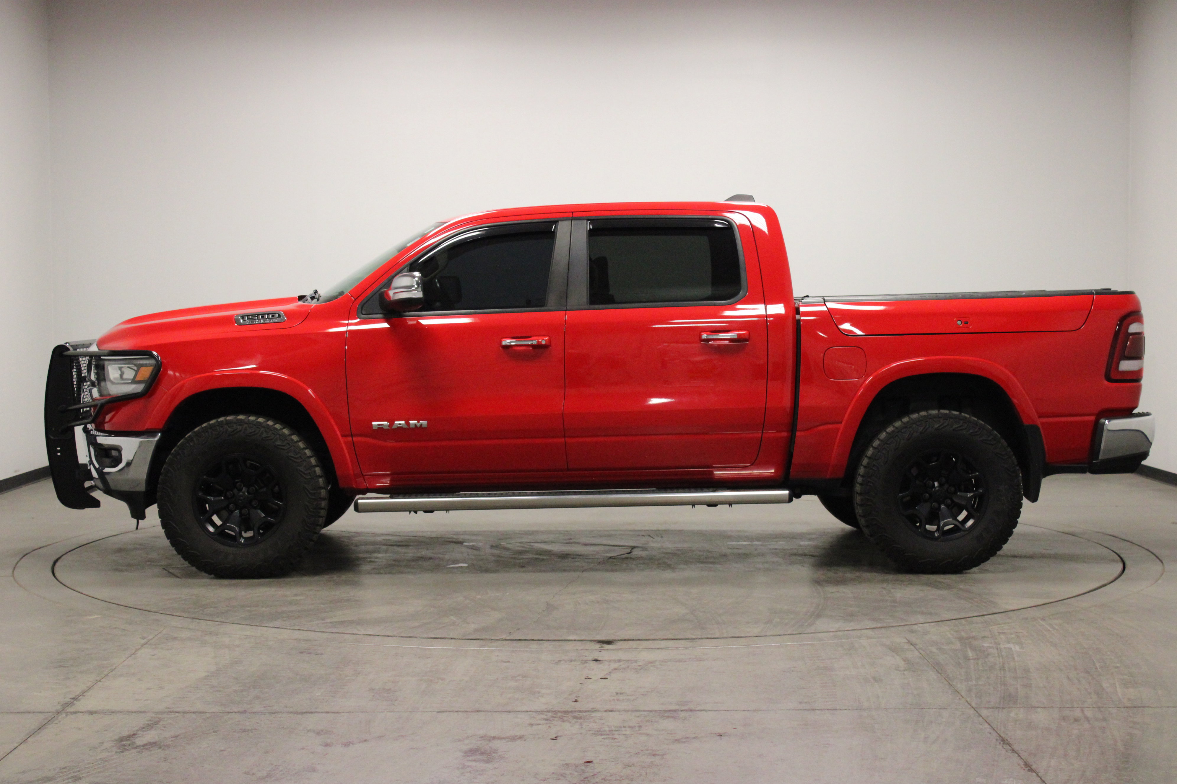 Used 2019 RAM 1500 Laramie image 5
