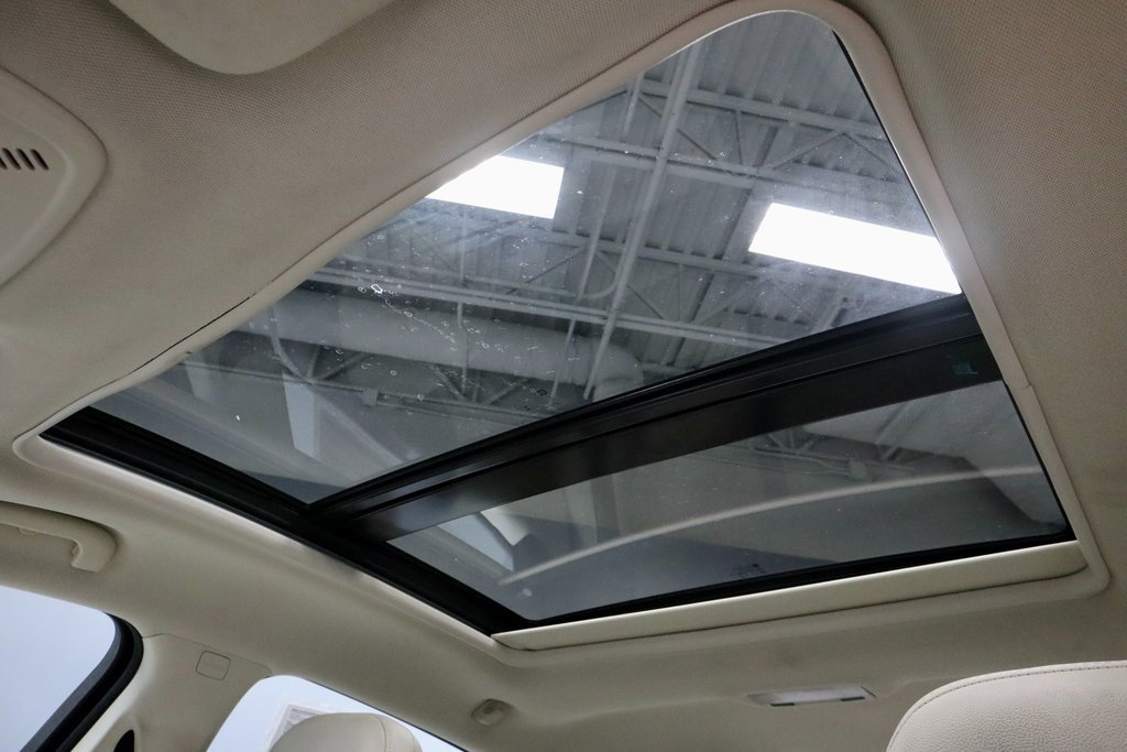 Used 2024 Chevrolet Malibu LT image 32