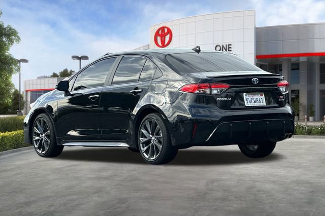 Certified 2025 Toyota Corolla SE image 9