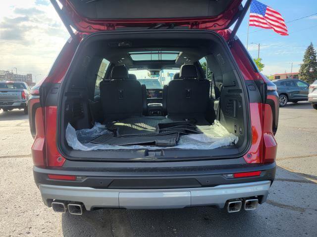 New 2026 Chevrolet Traverse LT w/ Sun and Wheel Package AWD/4WD image 25