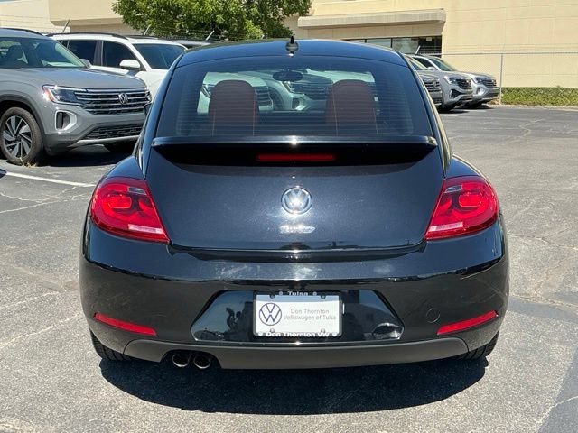 Used 2016 Volkswagen Beetle 1.8T Classic FWD image 4