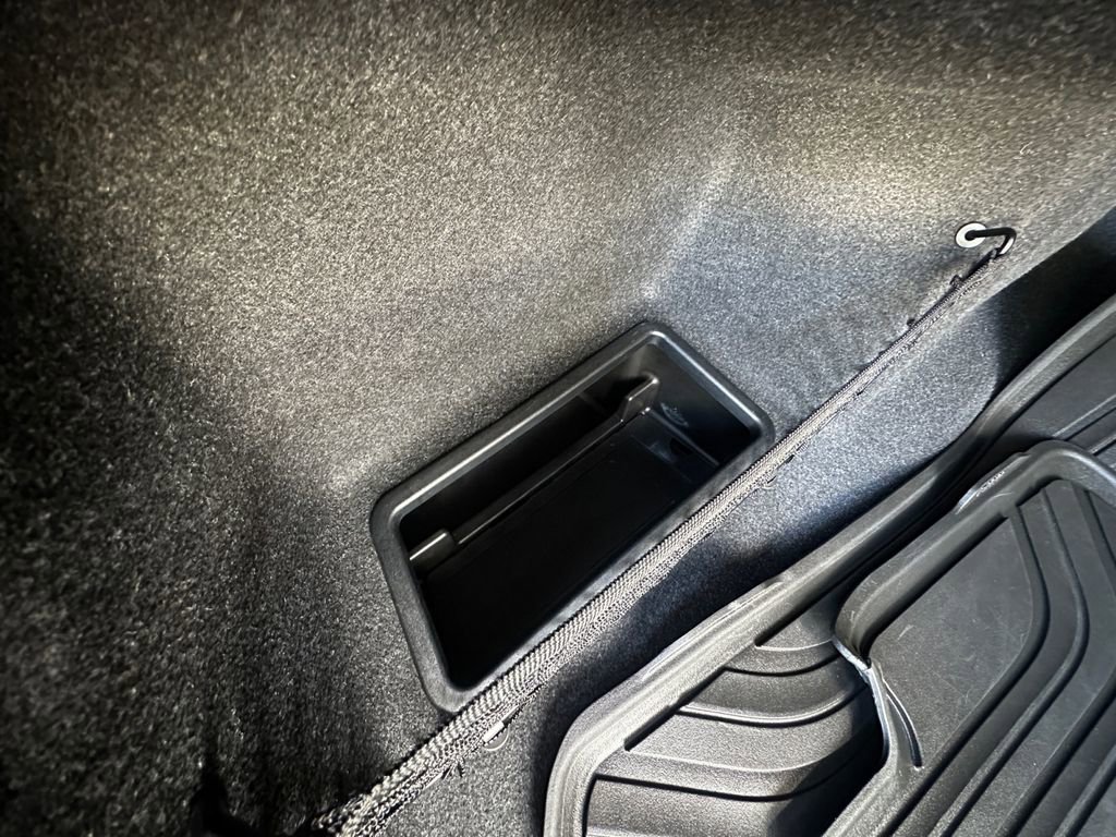 Used 2022 BMW 330i Sedan w/ Premium Package image 42