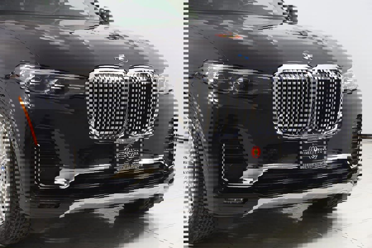 Used 2022 BMW X7 xDrive40i w/ Premium Package image 45