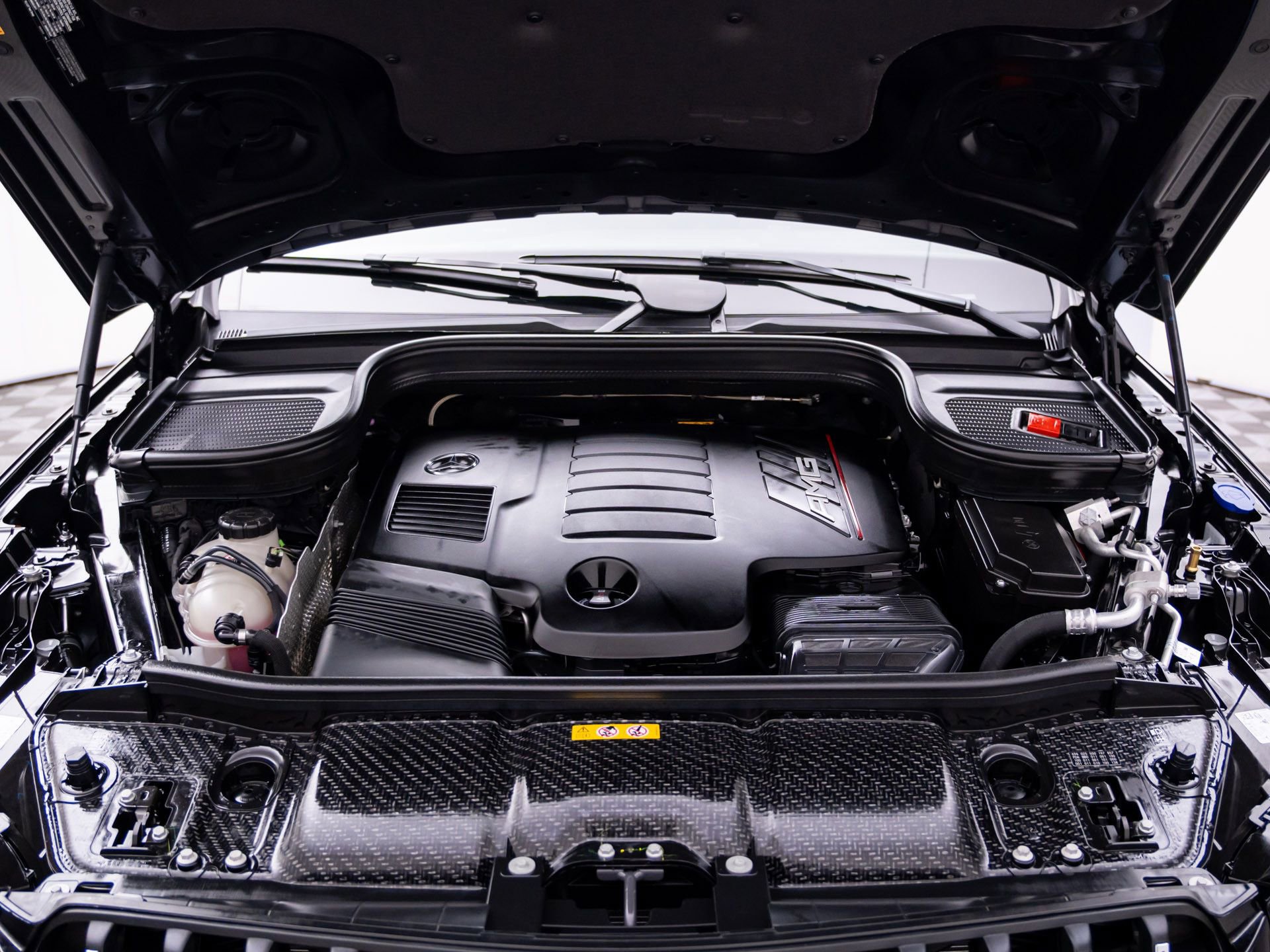 Used 2025 Mercedes-Benz GLE 53 AMG 4MATIC Coupe image 33