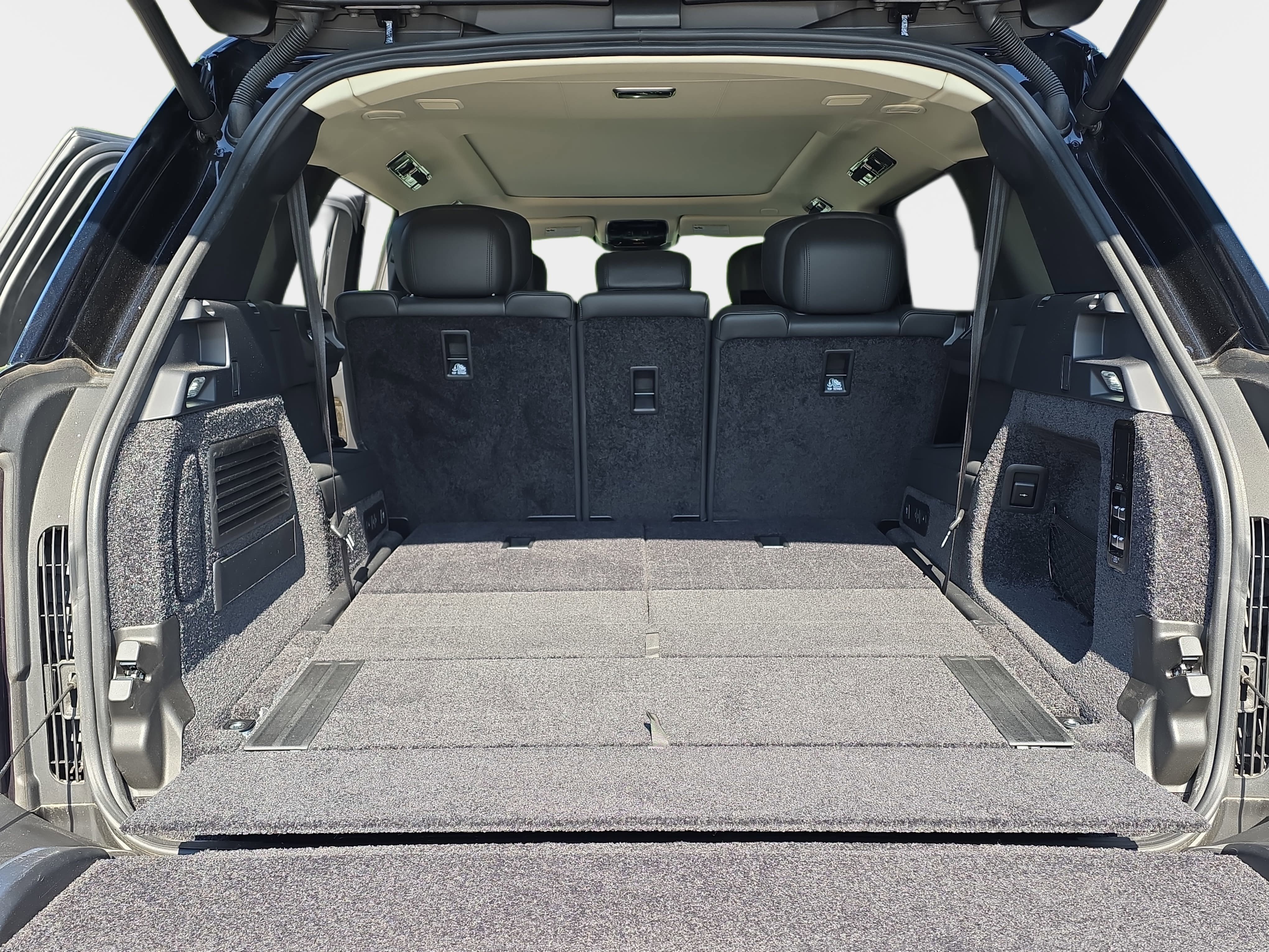 Certified 2024 Land Rover Range Rover Long Wheelbase Autobiography AWD/4WD image 14