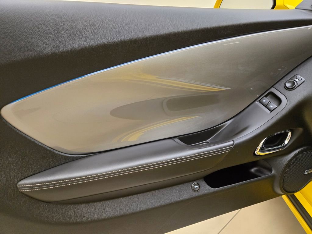 Used 2010 Chevrolet Camaro SS w/ RS Package image 27