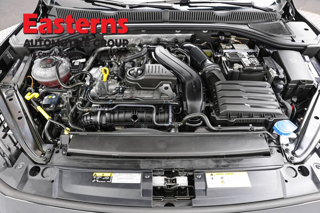Used 2025 Volkswagen Jetta Sport FWD image 8