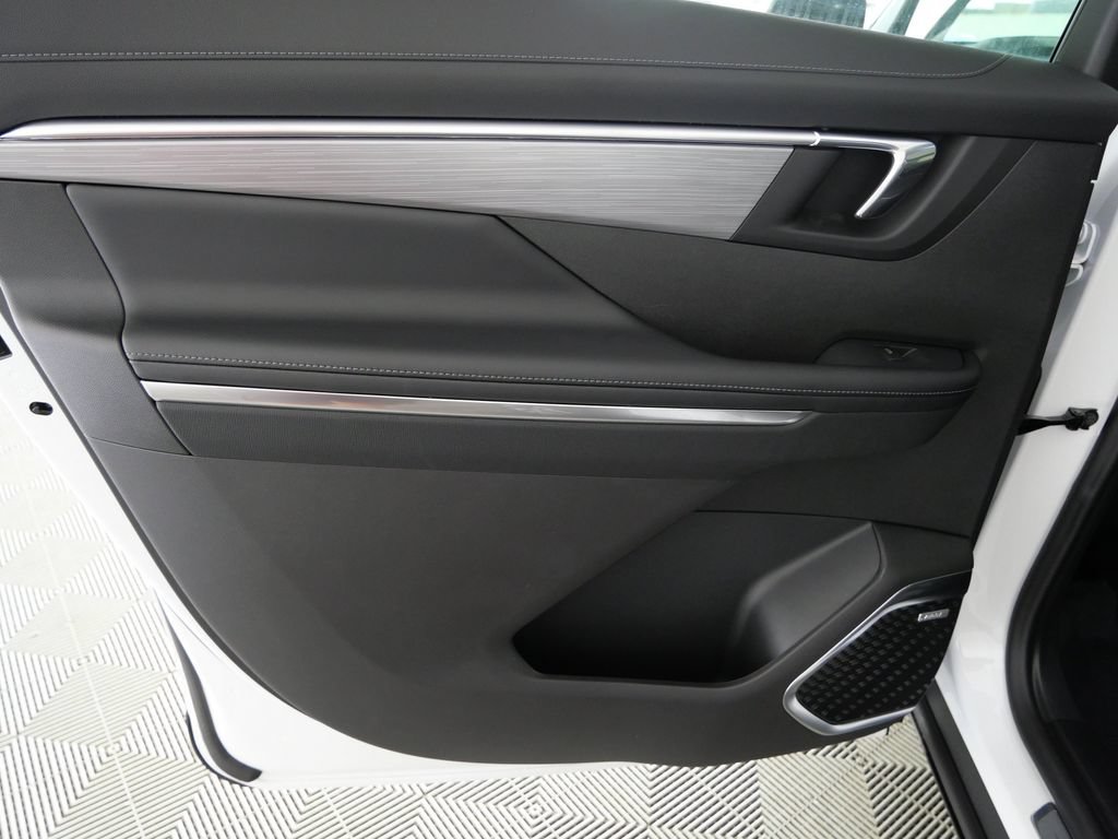 New 2026 Buick Enclave Preferred w/ Power Package AWD/4WD image 13