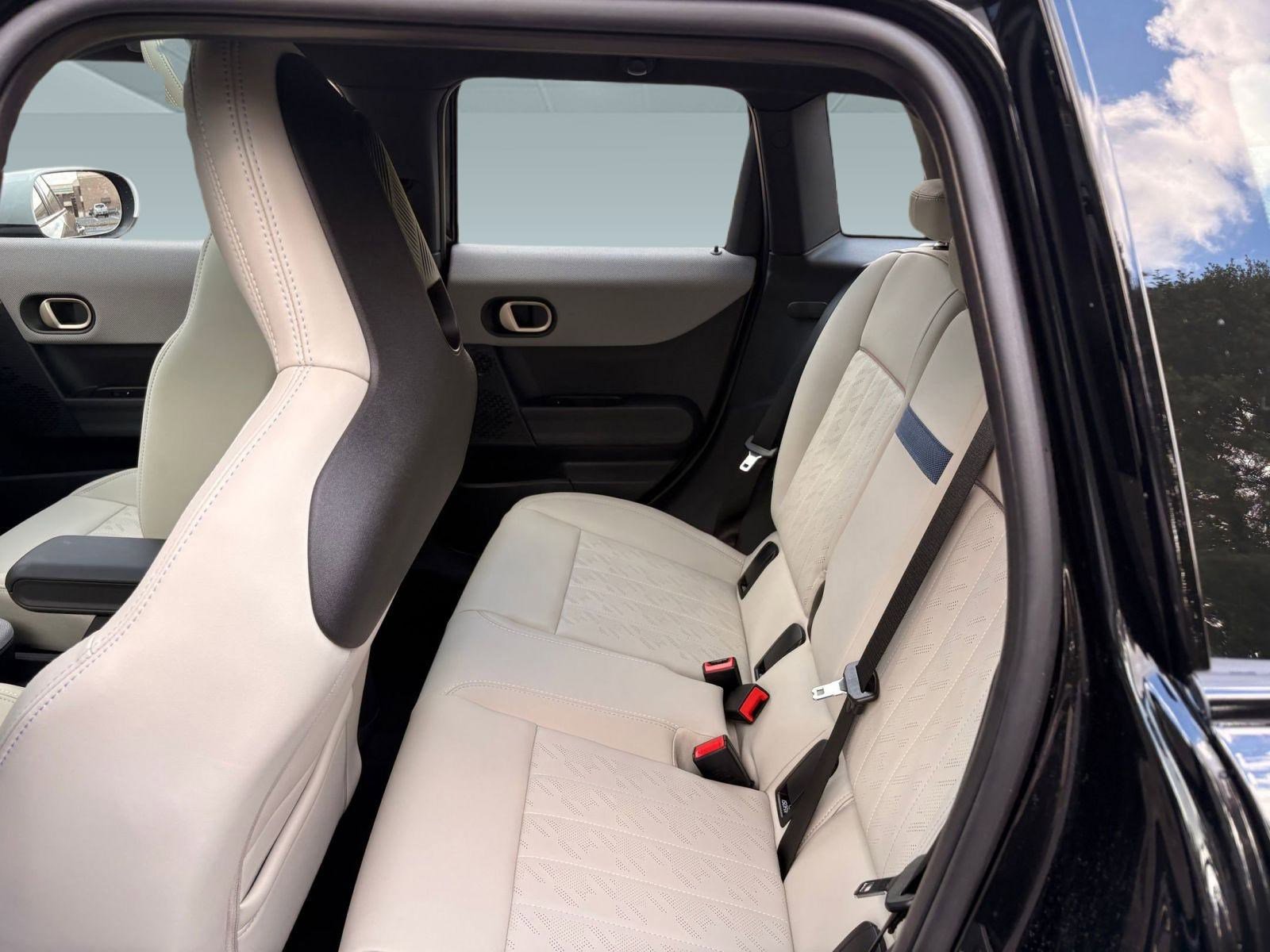 New 2026 MINI Cooper S image 23