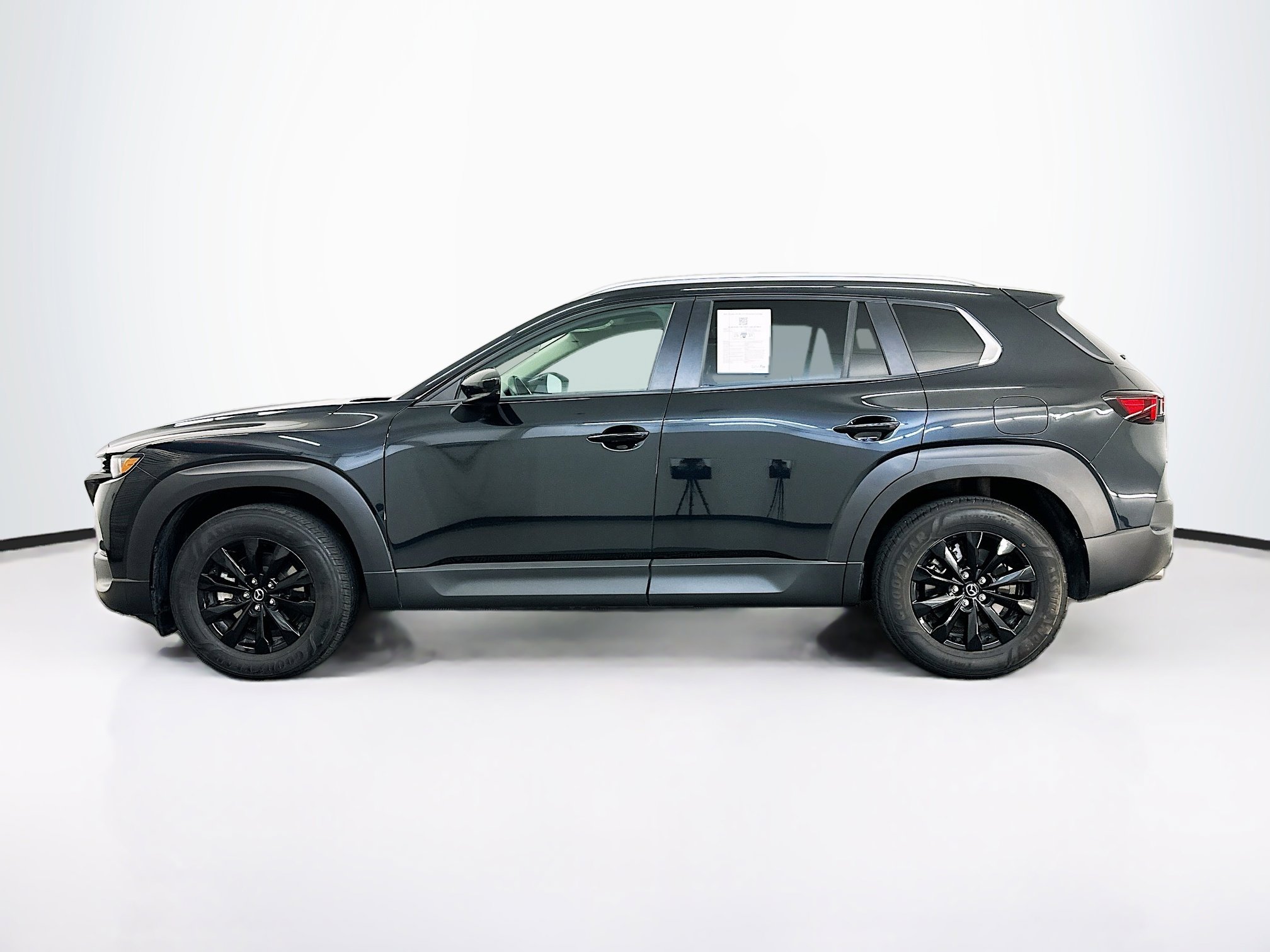 Used 2025 MAZDA CX-50 AWD 2.5 S w/ Premium Package image 4