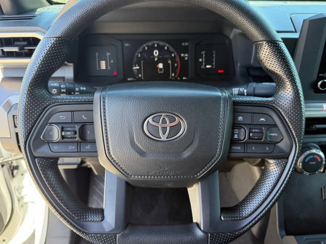 Used 2026 Toyota Tacoma SR5 AWD/4WD image 13