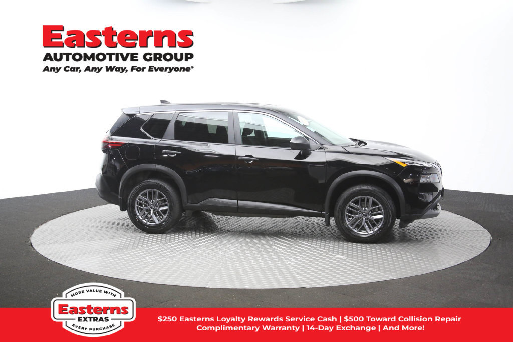 Used 2023 Nissan Rogue S AWD/4WD image 46