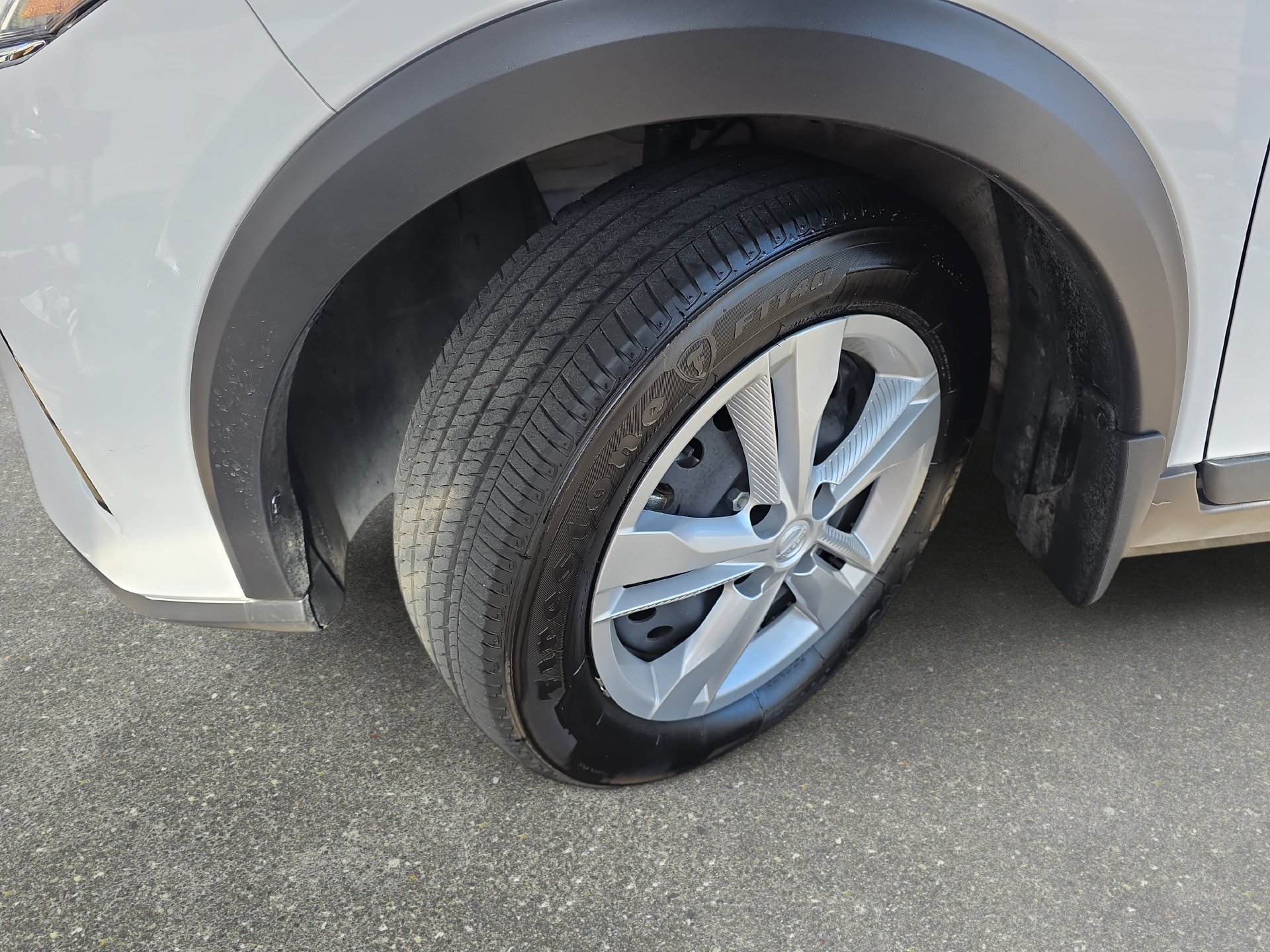 Certified 2025 Nissan Kicks Play S FWD image 29