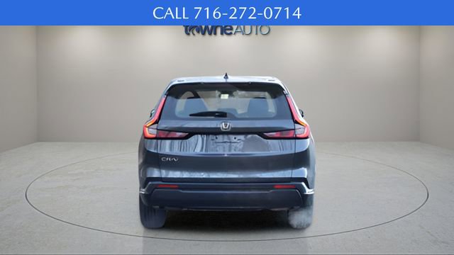 Used 2023 Honda CR-V LX image 4