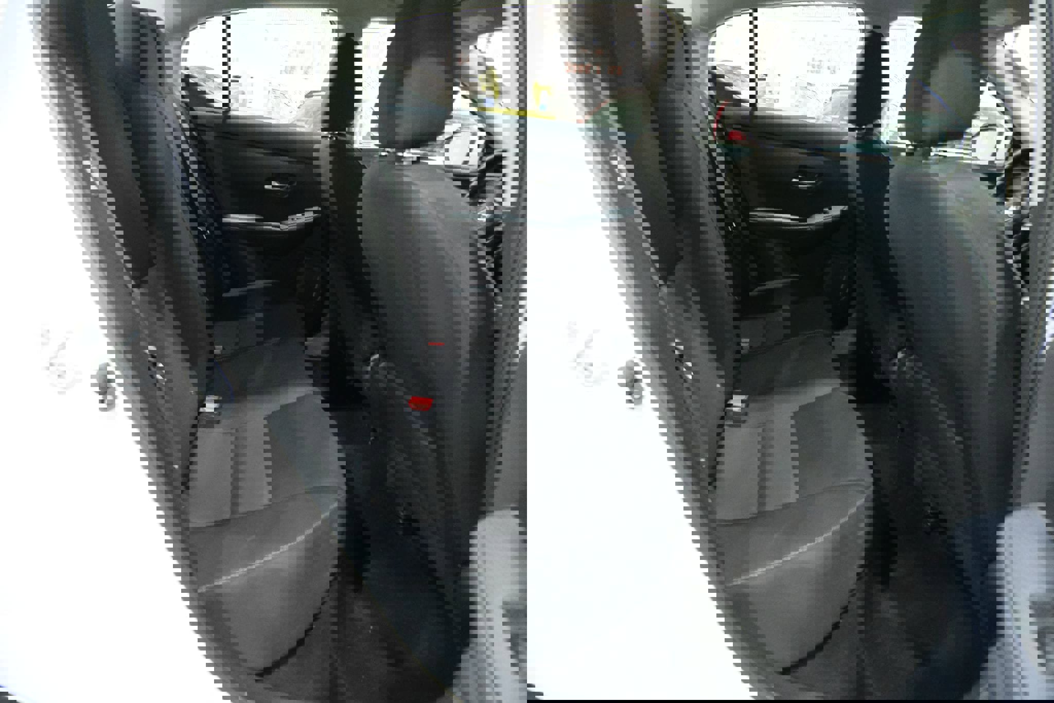 Used 2023 Nissan Sentra SV image 23