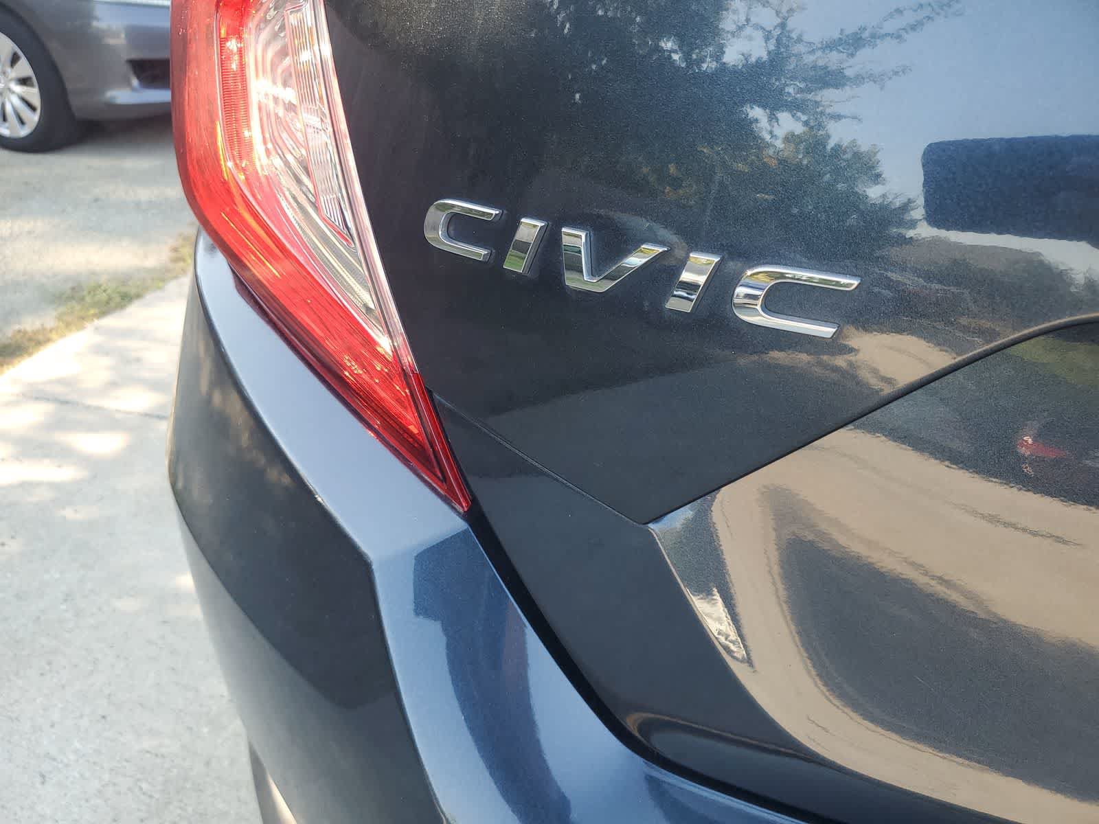 Used 2021 Honda Civic EX image 10