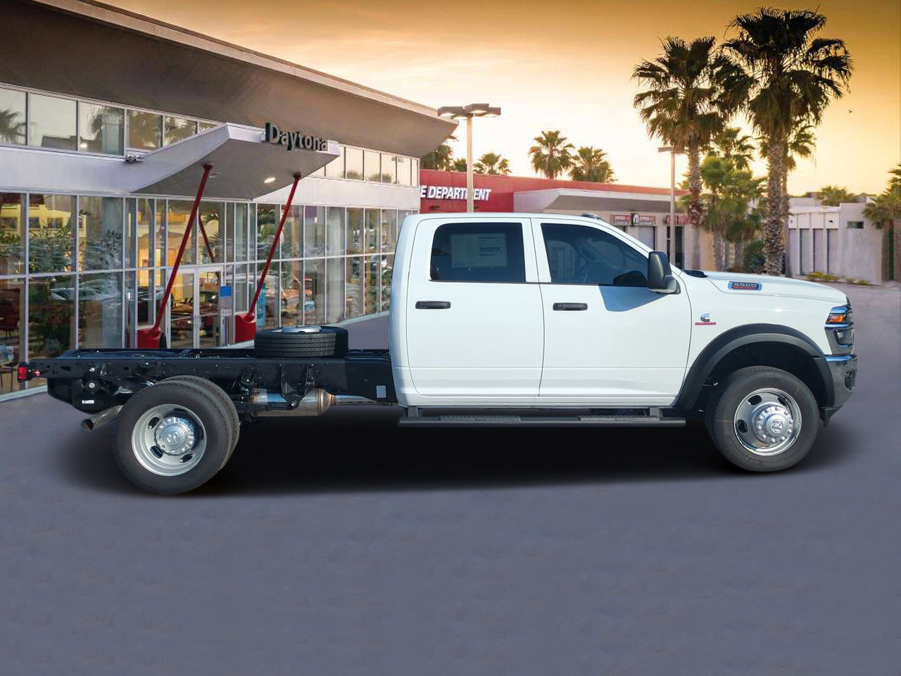 New 2026 RAM 5500 Tradesman w/ Chrome Appearance Group image 2
