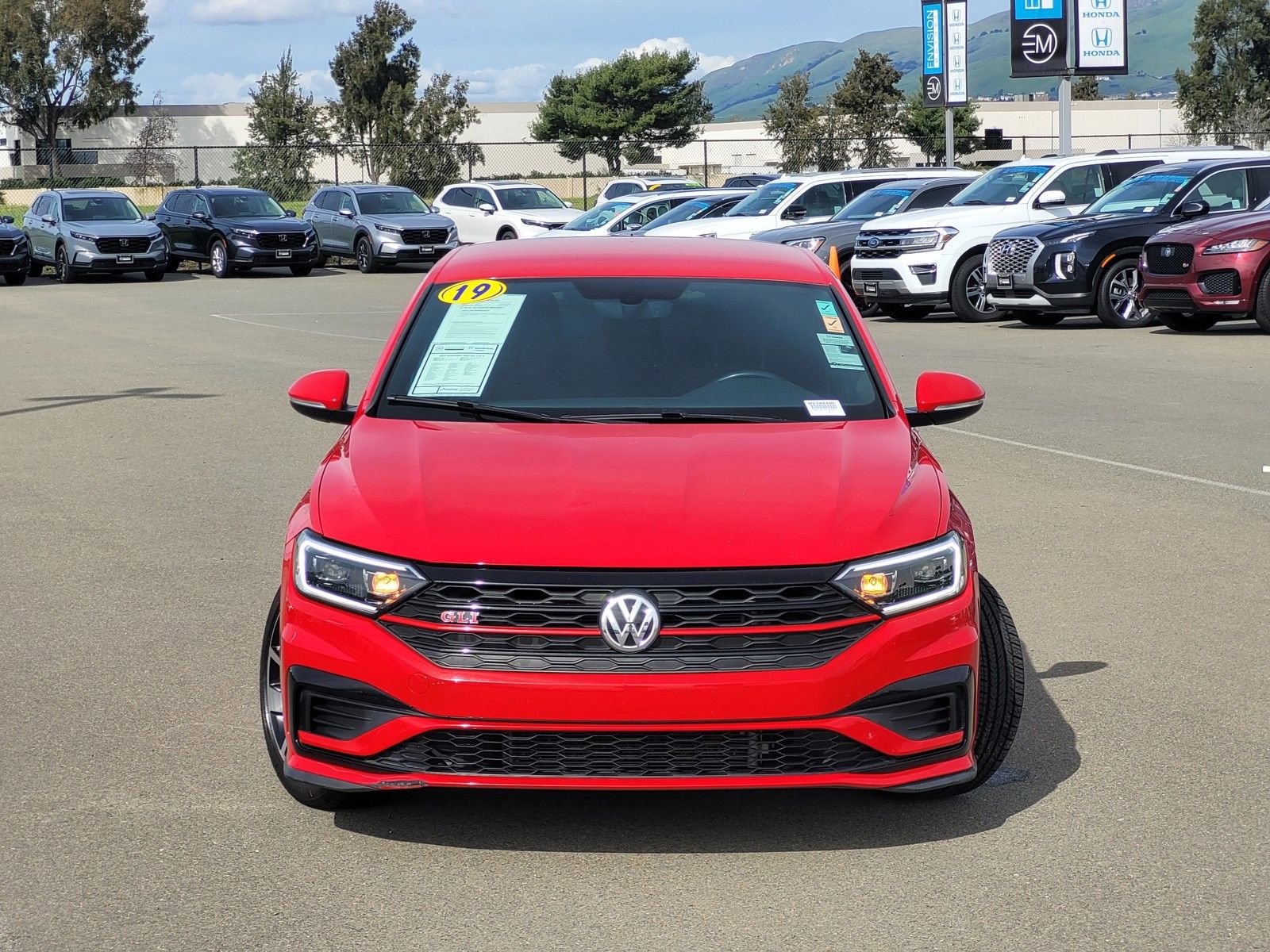 Used 2019 Volkswagen Jetta GLI image 2