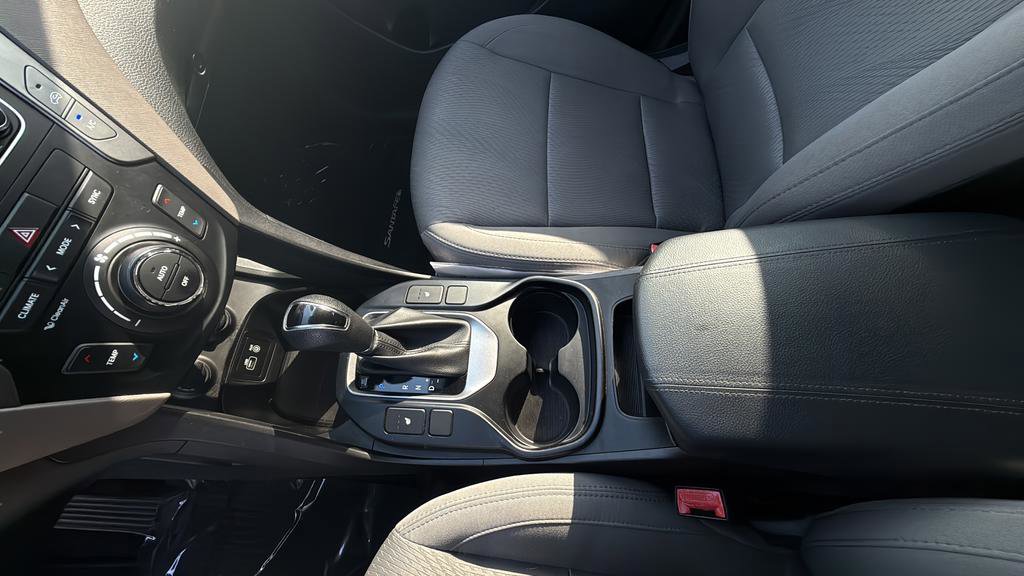 Used 2018 Hyundai Santa Fe Sport w/ 2.4L Value Package 02 FWD image 20