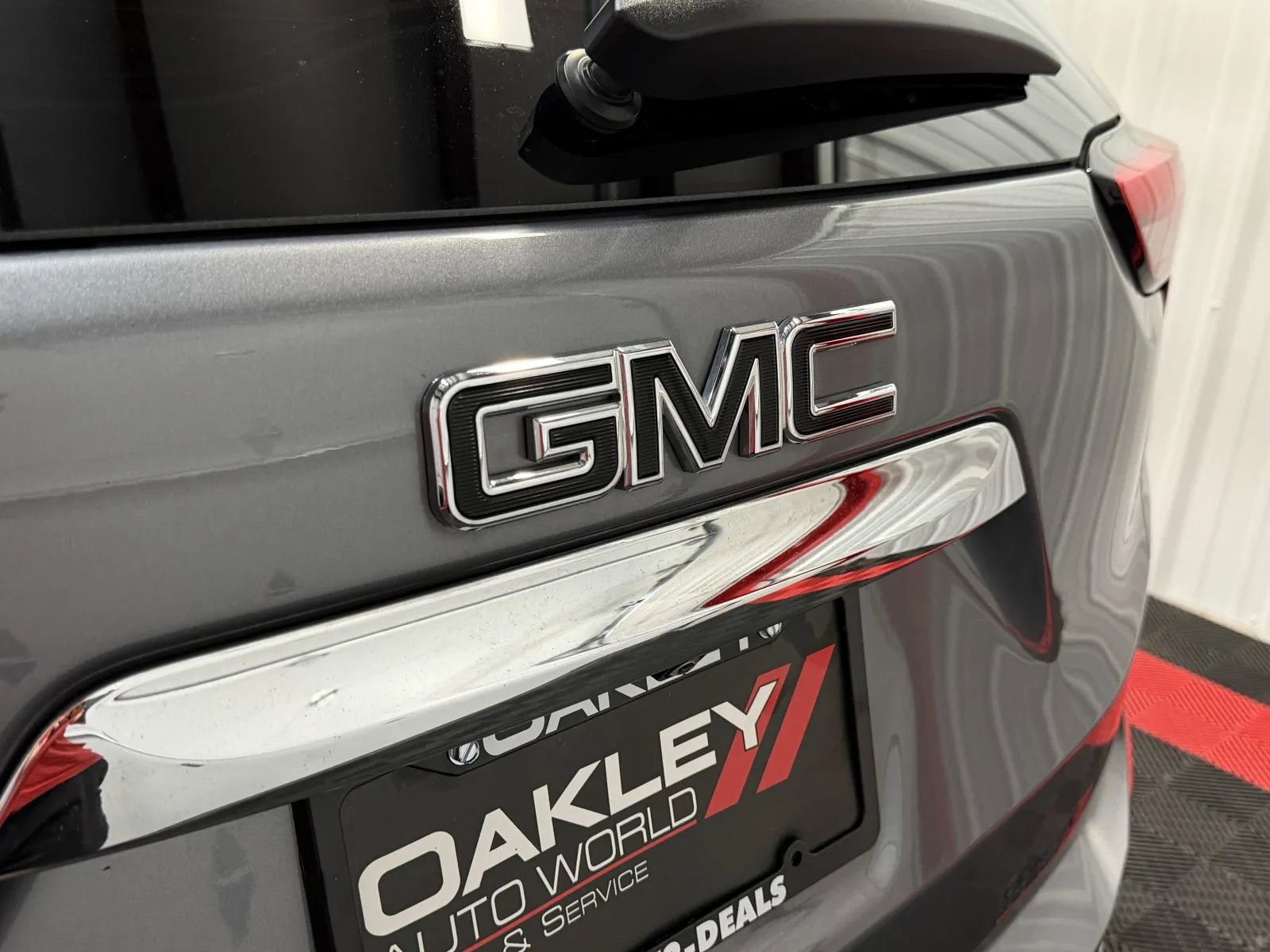 Used 2021 GMC Terrain SLT FWD image 15