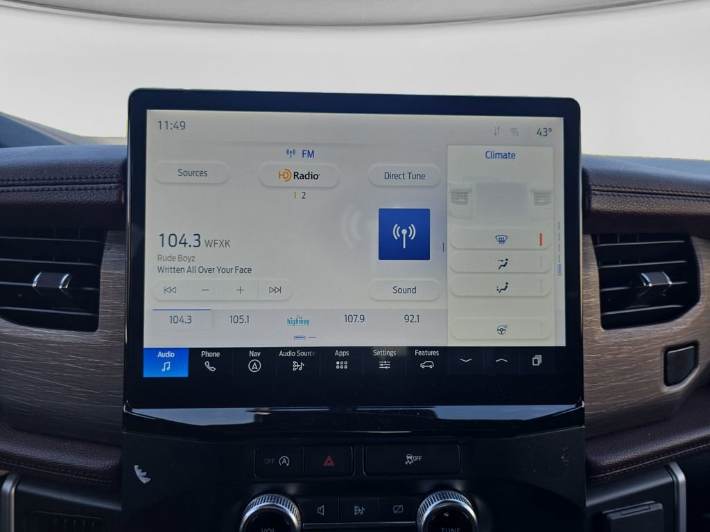 Used 2024 Ford Expedition Limited image 21