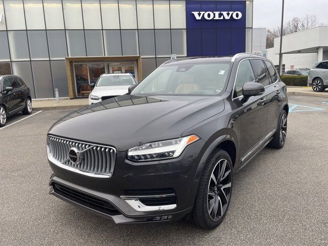 Used 2024 Volvo XC90 B6 Ultimate w/ Protection Package Premier