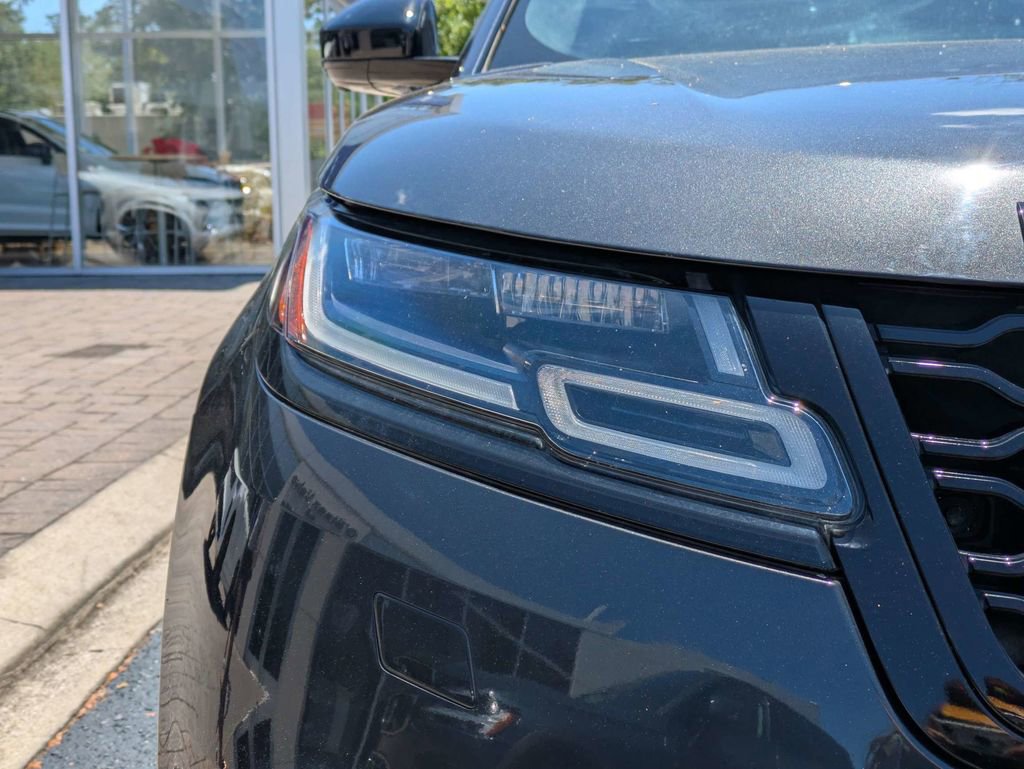 Used 2020 Land Rover Range Rover Velar R-Dynamic S AWD/4WD image 10