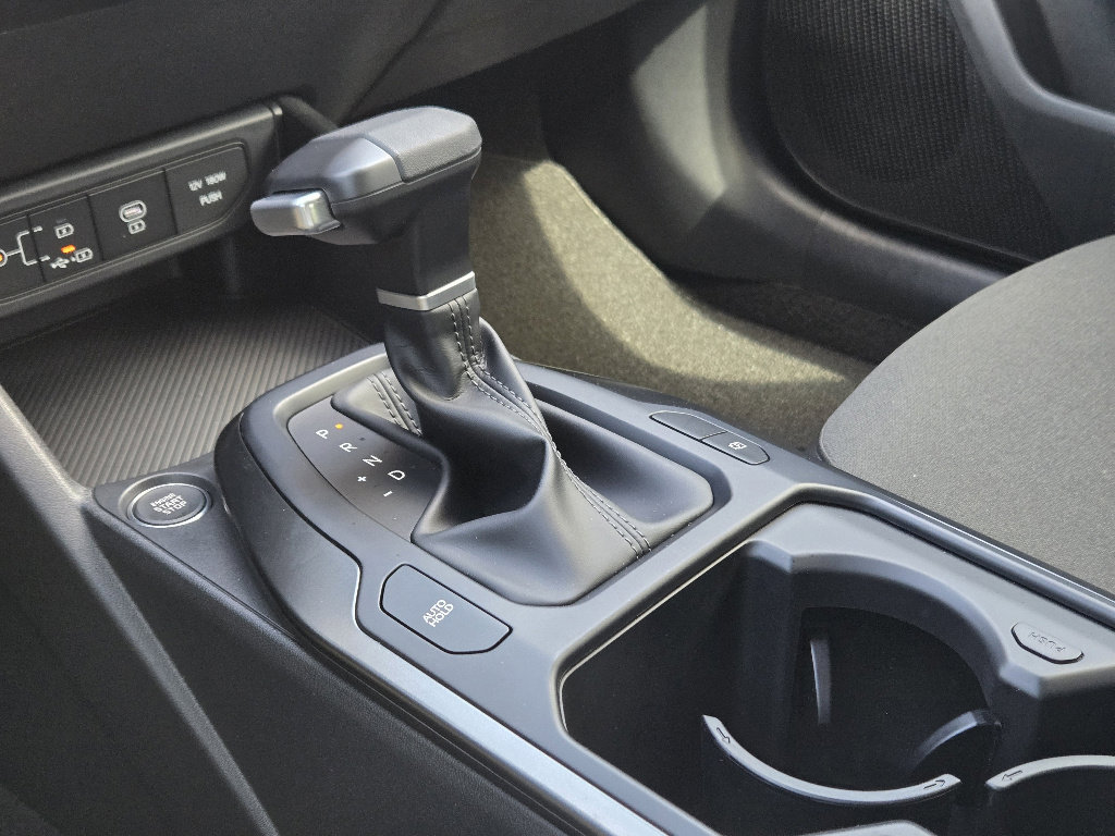 New 2026 Kia K4 LXS image 15