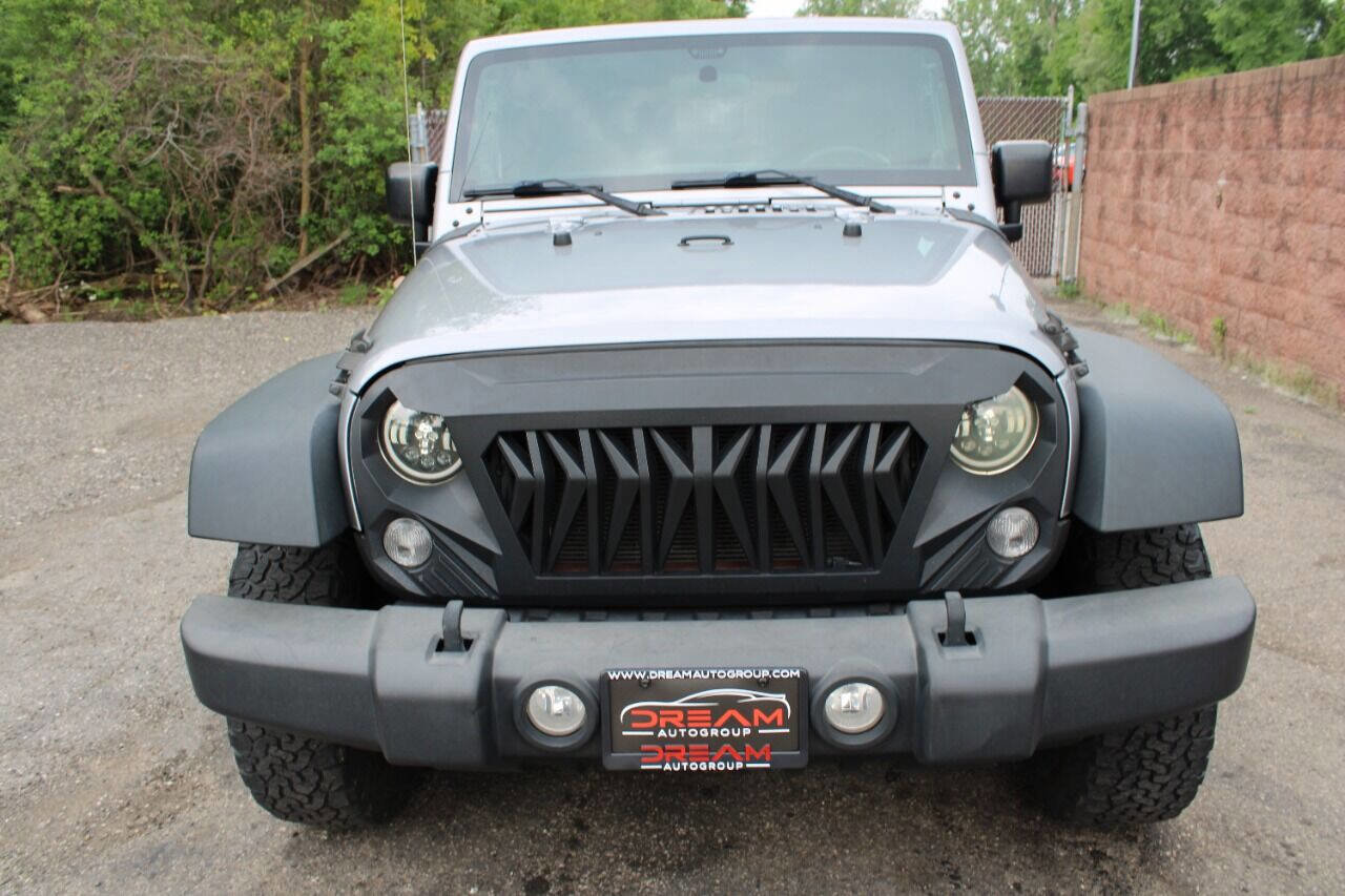 Used 2014 Jeep Wrangler Sport image 19